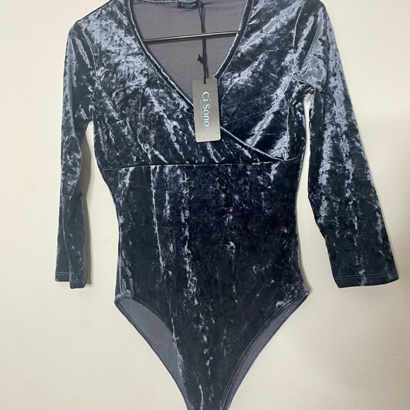 Ci Sono Tops - Ci Sono Charcoal Velvet Bodysuit Dark blue